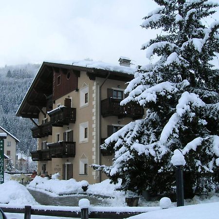 Alpi & Golf Hotel Bormio Eksteriør billede